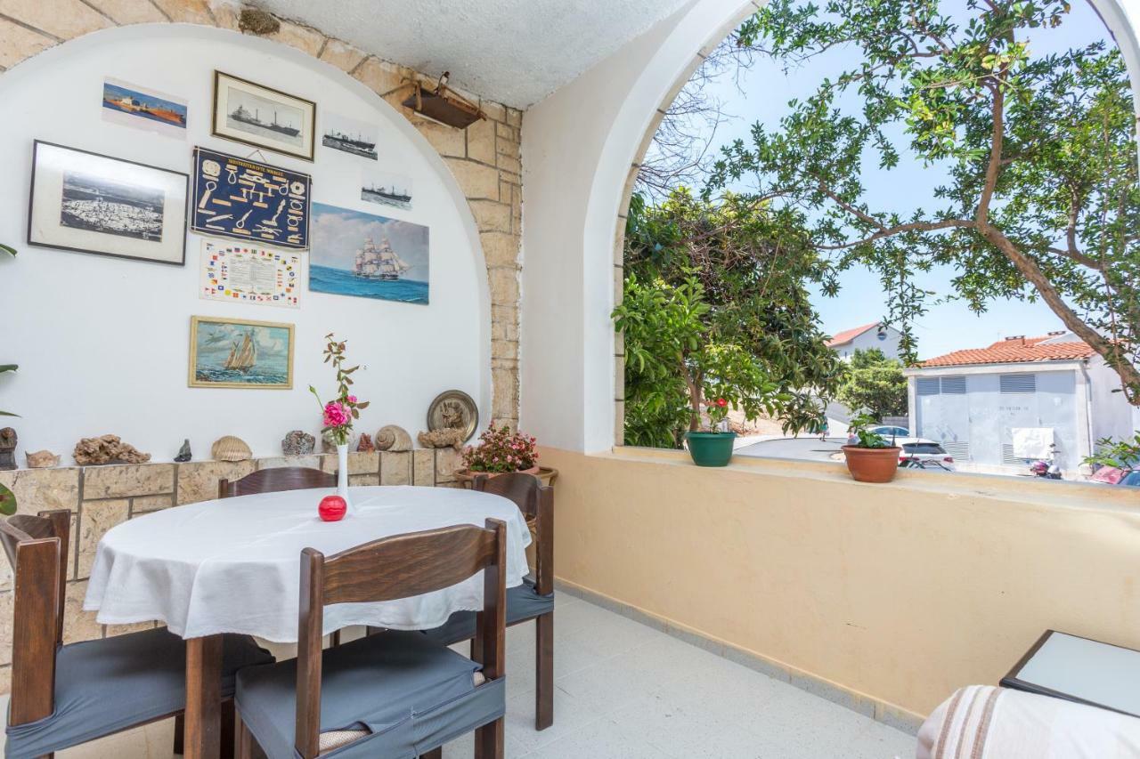 Apartment Branka Kustura 2 Hvar Town Eksteriør bilde