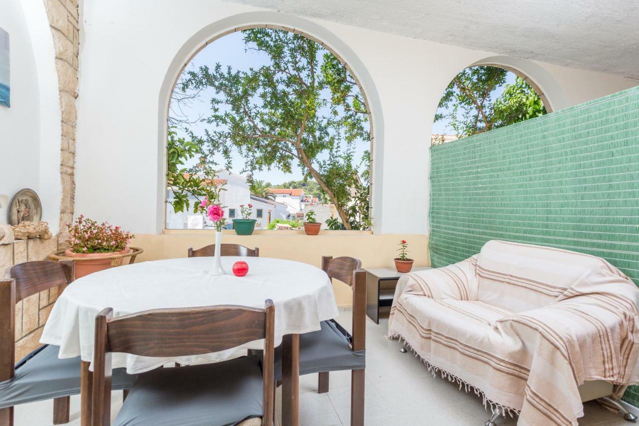 Apartment Branka Kustura 2 Hvar Town Eksteriør bilde